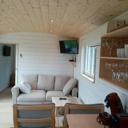 La Roulotte Julyana Chalet